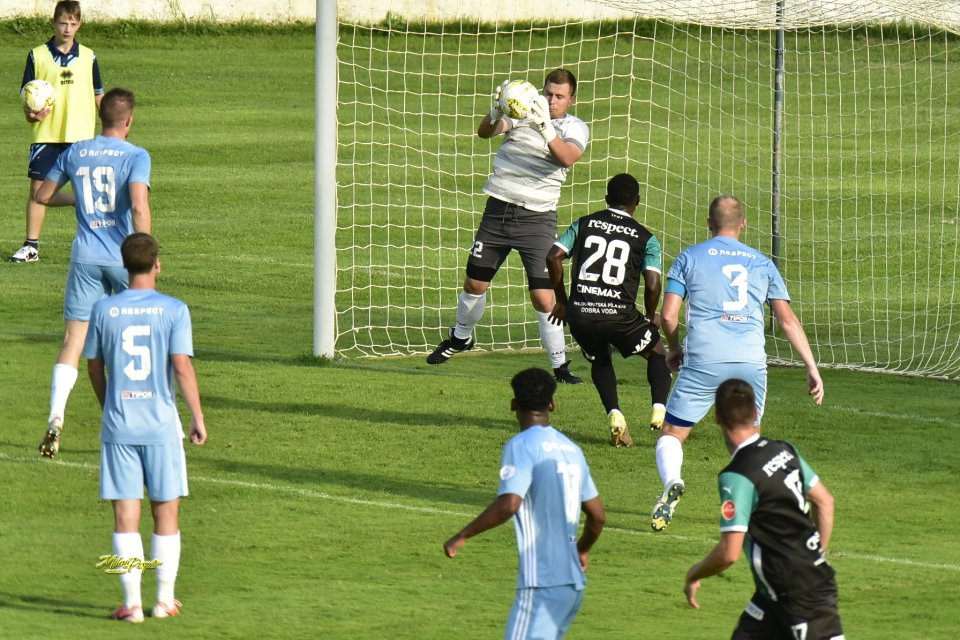 Futbalisti do tretice neotočili vývoj, cestujú k favoritovi.