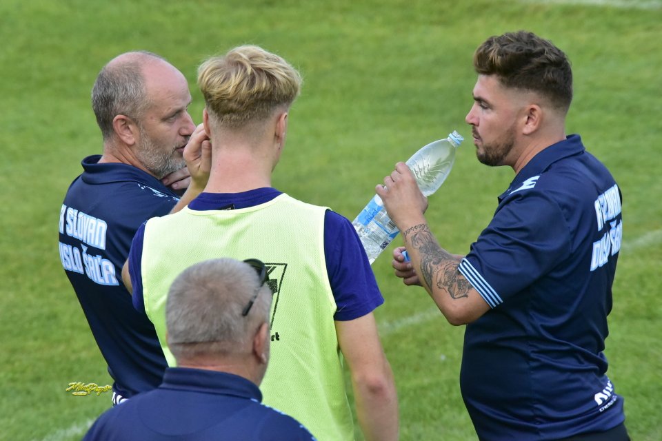 V Zámkoch sa derby nehralo, pricestuje Beluša.