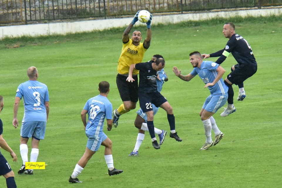 V Gabčíkove sme nebodovali,  posvieti si na nás prvá Myjava,....