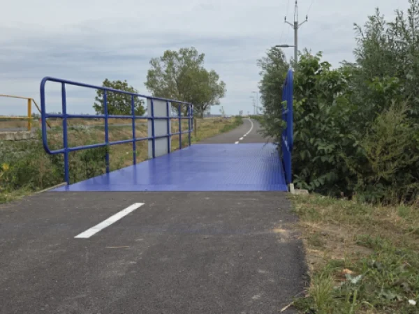Mostíky na cyklotrase sú dokončené