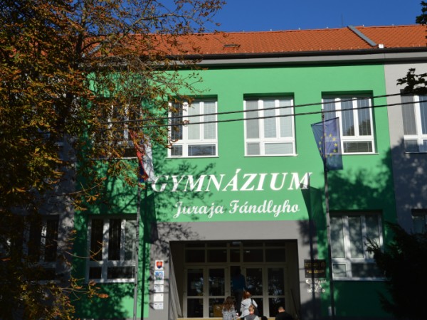Šalianske gymnázium patrí medzi najlepšie na Slovensku